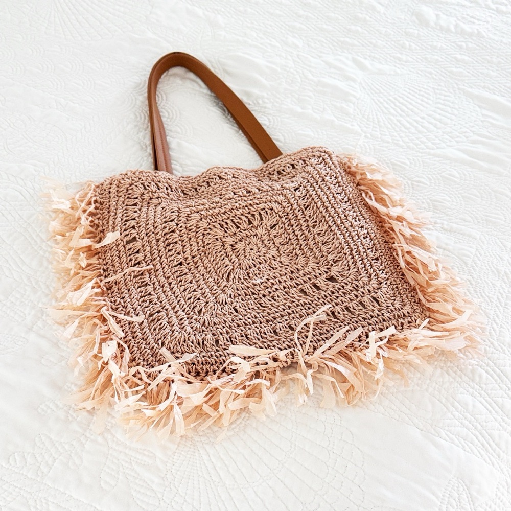 SHIRALEAH Pink Straw Shoulder Bag Faux Leather Straps & Fringe New!